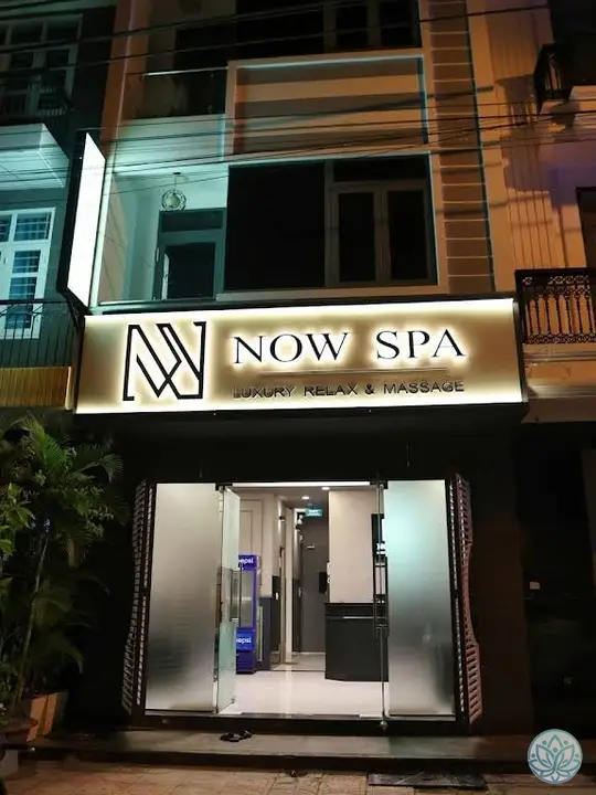 나우 스파 건물 외관